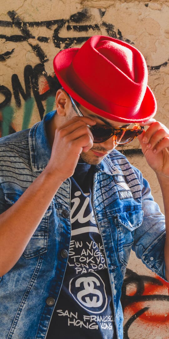 Mosaique chapeau feutre